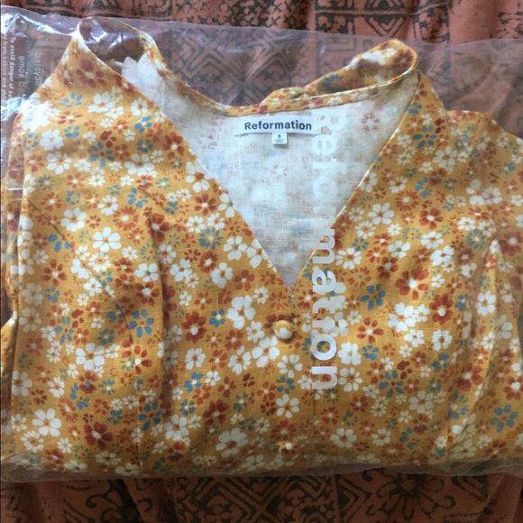 Reformation Joelle Linen Dress - Picture 2 of 2